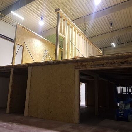 OG, Wände OSB, Rundhölzer Unterzug