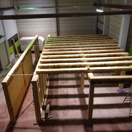 EG, Rundholzkonstruktion, Baumstämme